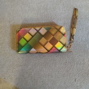 Holographic Purse